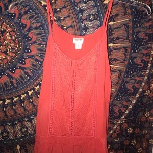 Spaghetti strap shirt